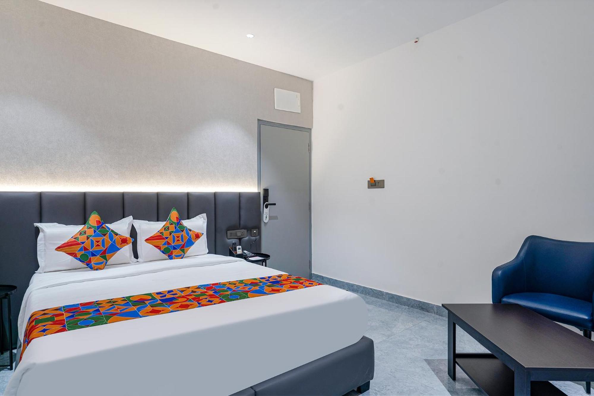 Fabhotel Prime Cloud 5 Studios Hajdarábád Exteriér fotografie