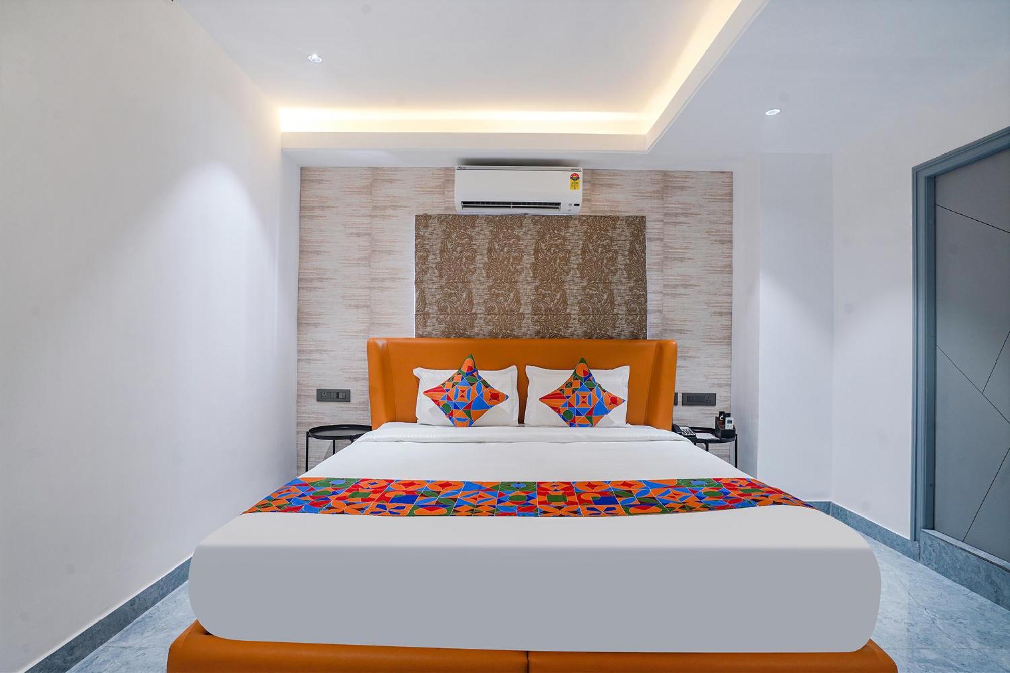 Fabhotel Prime Cloud 5 Studios Hajdarábád Exteriér fotografie