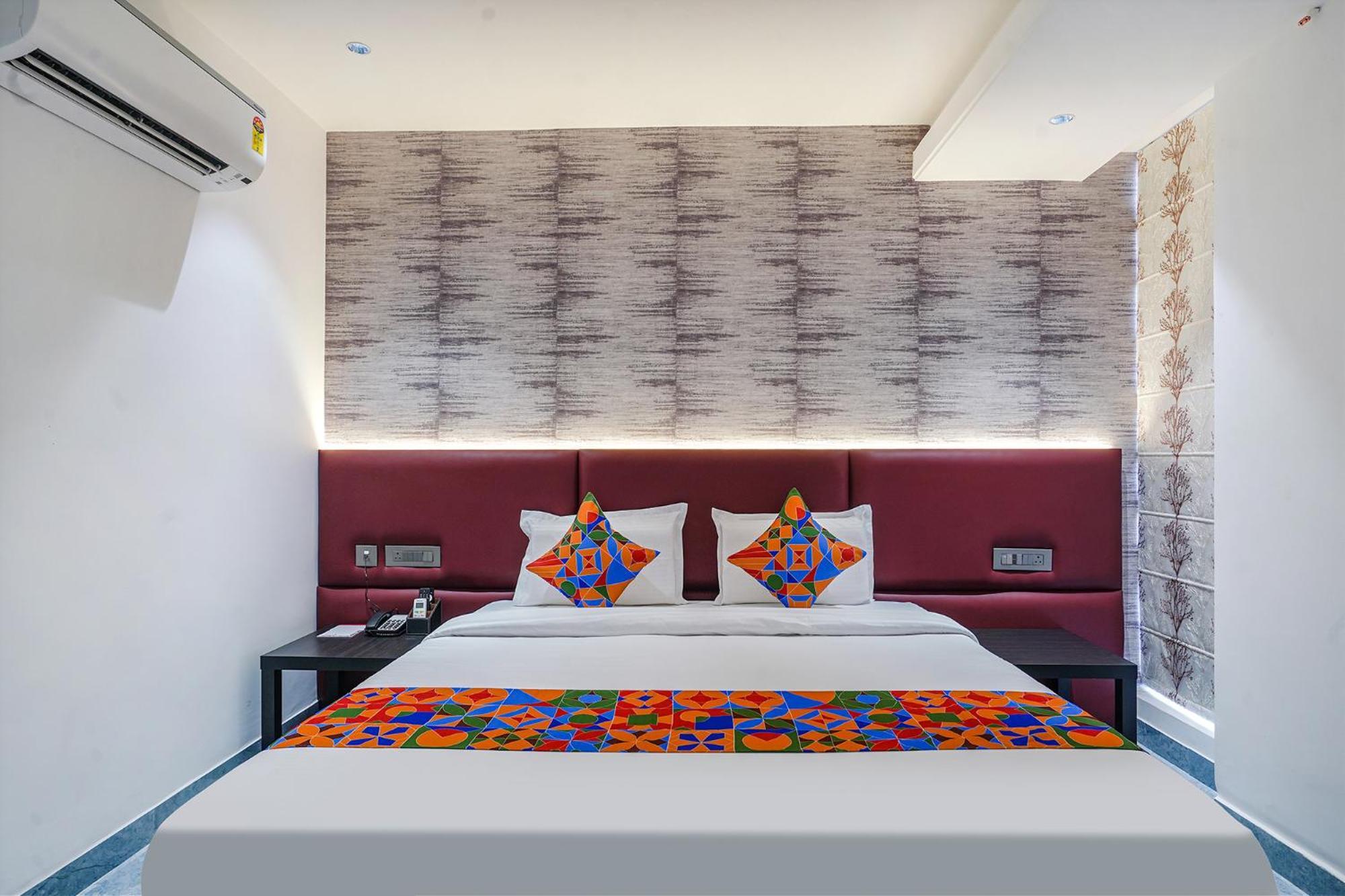 Fabhotel Prime Cloud 5 Studios Hajdarábád Exteriér fotografie