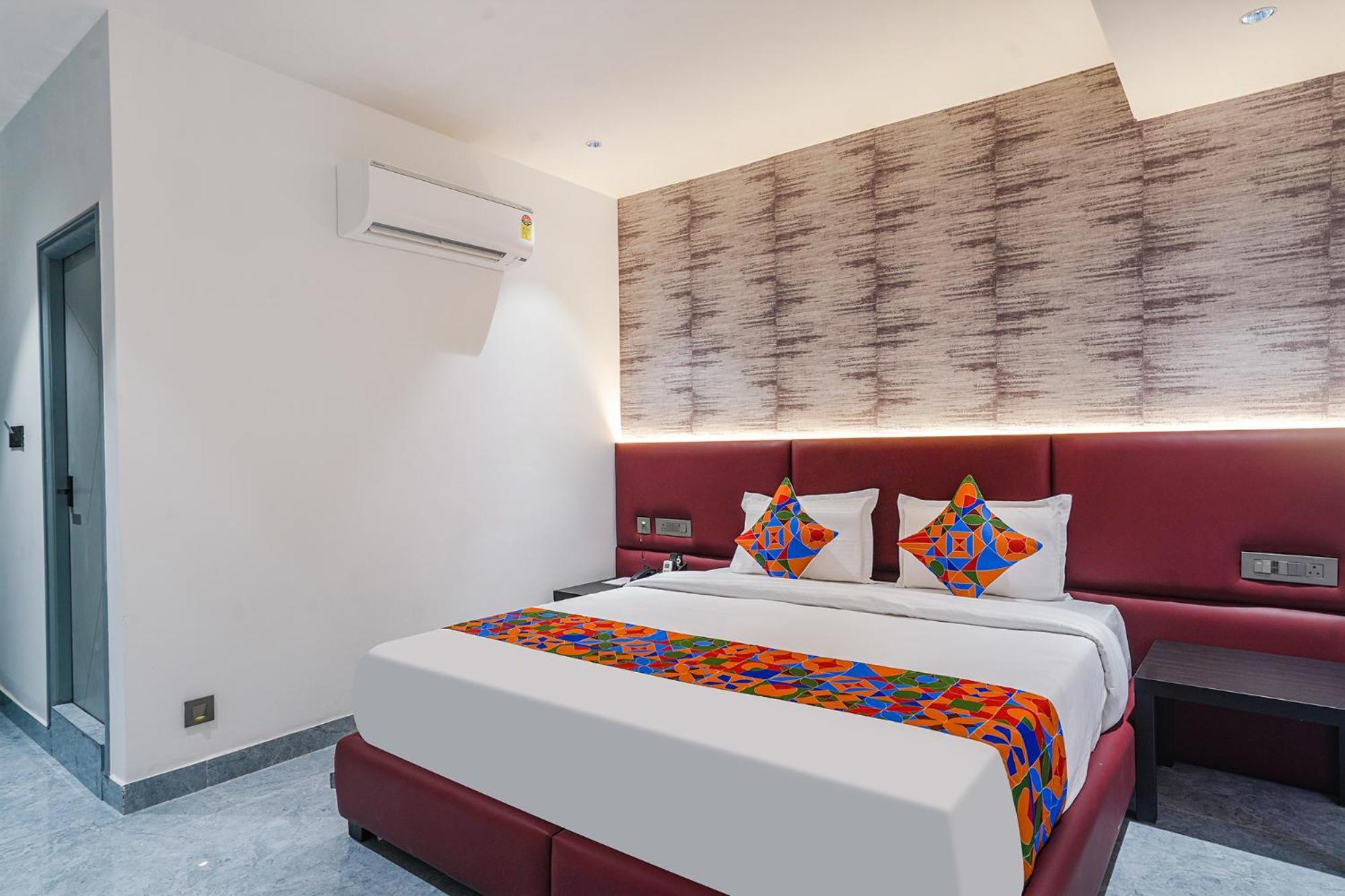Fabhotel Prime Cloud 5 Studios Hajdarábád Exteriér fotografie